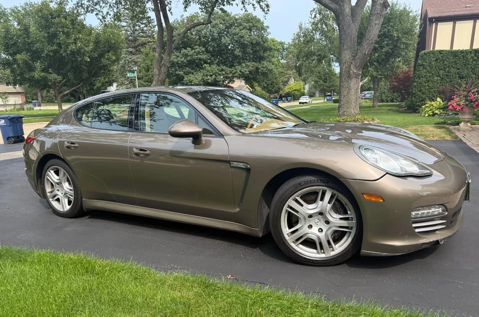 2011 Porsche 970 Panamera - Image 2 of 18