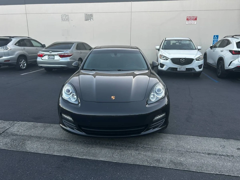 2011 Porsche 970 Panamera - Image 9 of 10