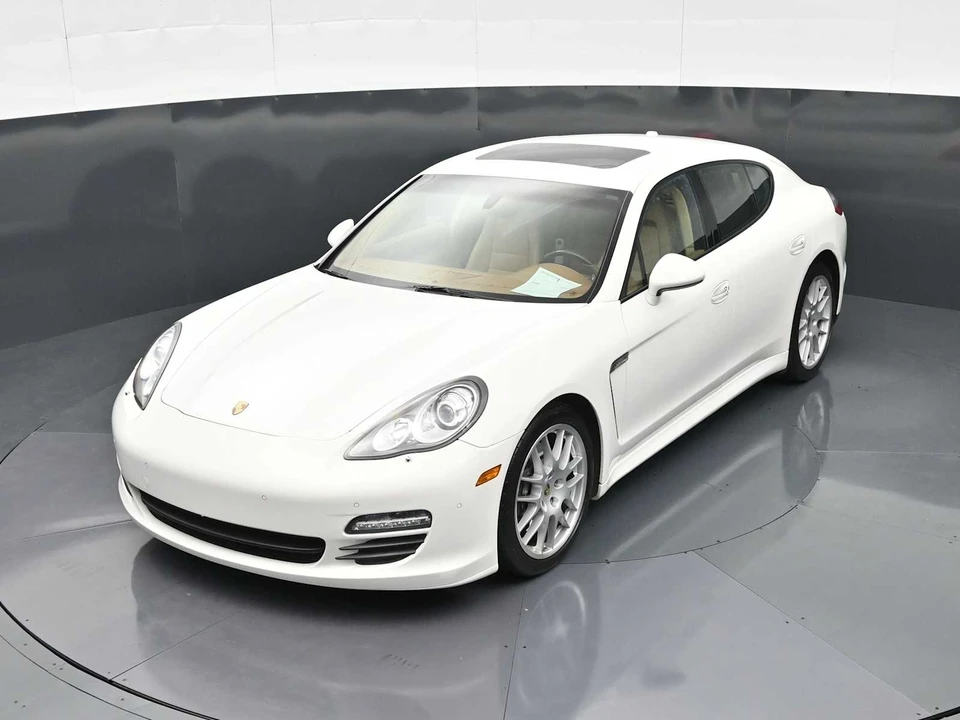2011 Porsche 970 Panamera - Image 29 of 31