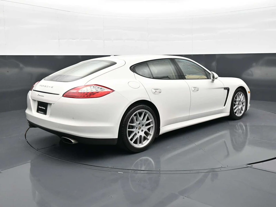 2011 Porsche 970 Panamera - Image 25 of 31