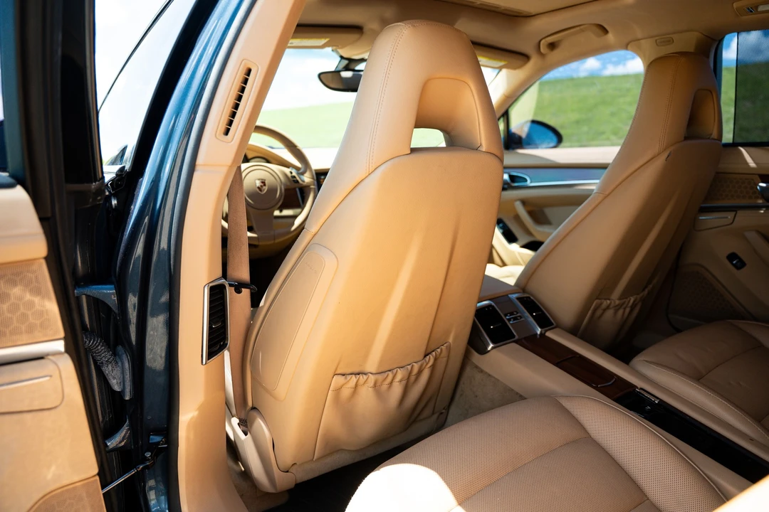 2011 Porsche 970 Panamera - Image 30 of 31