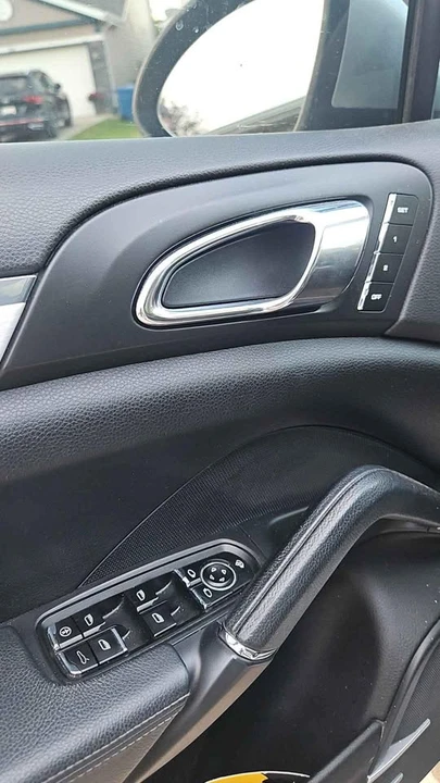 2011 Porsche 958 Cayenne - Image 10 of 14