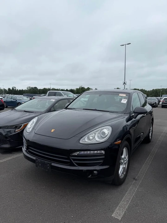 2011 Porsche 958 Cayenne S - Image 10 of 14