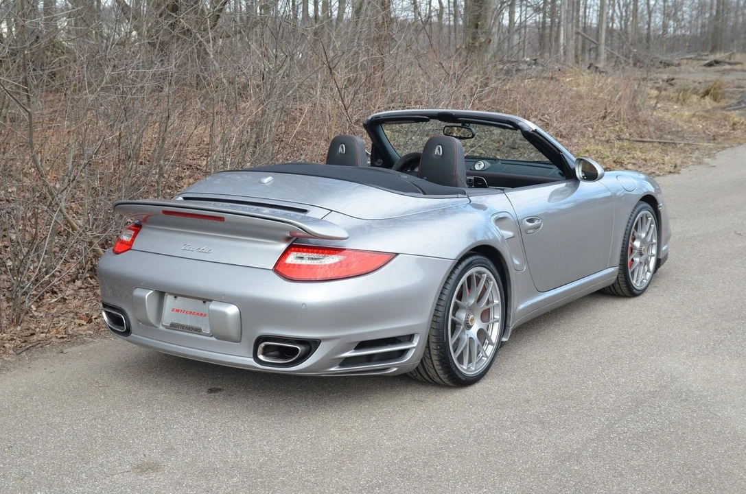 2011 Porsche 997 Turbo - Image 6 of 17