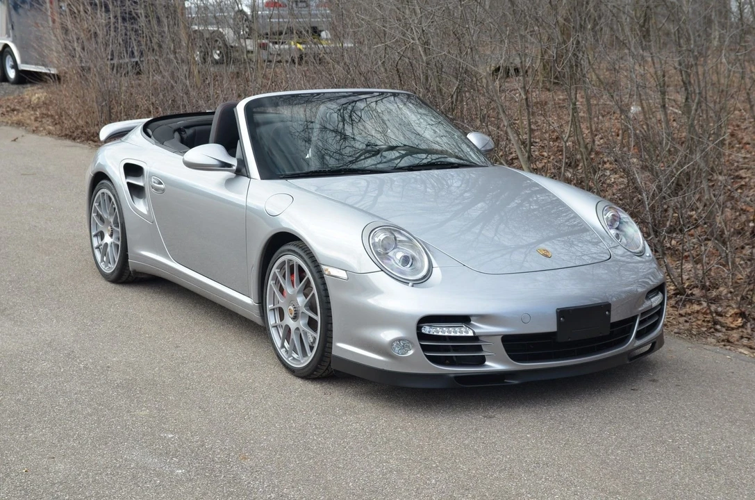 2011 Porsche 997 Turbo - Image 8 of 17