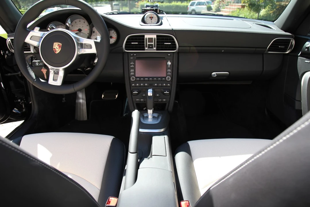 2011 Porsche 997 Turbo S - Image 7 of 9