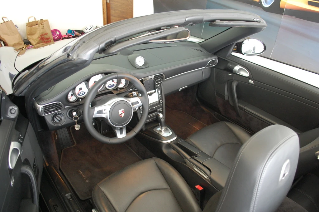 2011 Porsche 997 Turbo S - Image 13 of 15