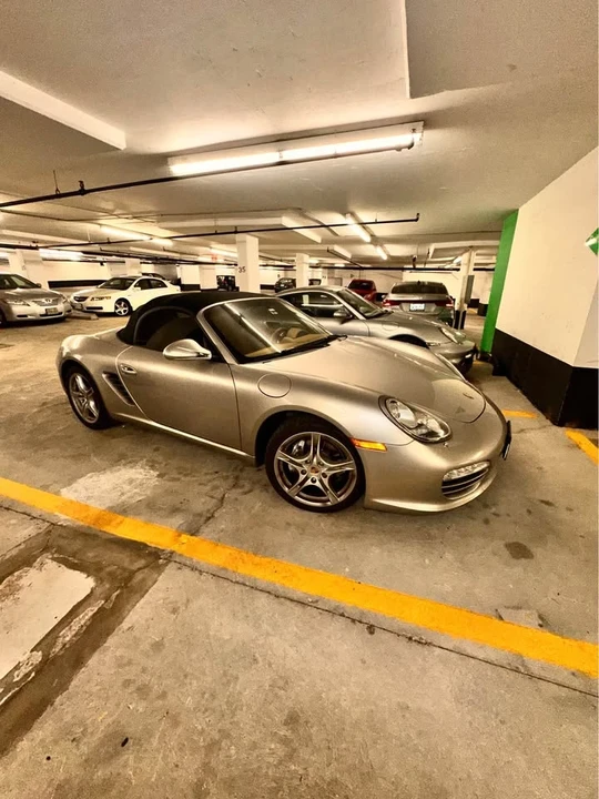 2011 Porsche 987 Boxster - Image 9 of 17