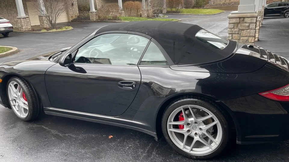 2011 Porsche 997 Carrera 4S - Image 8 of 20