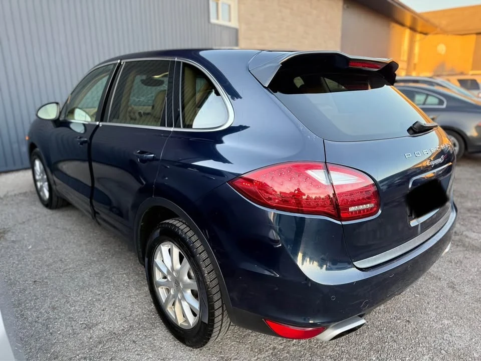 2011 Porsche 958 Cayenne - Image 3 of 10