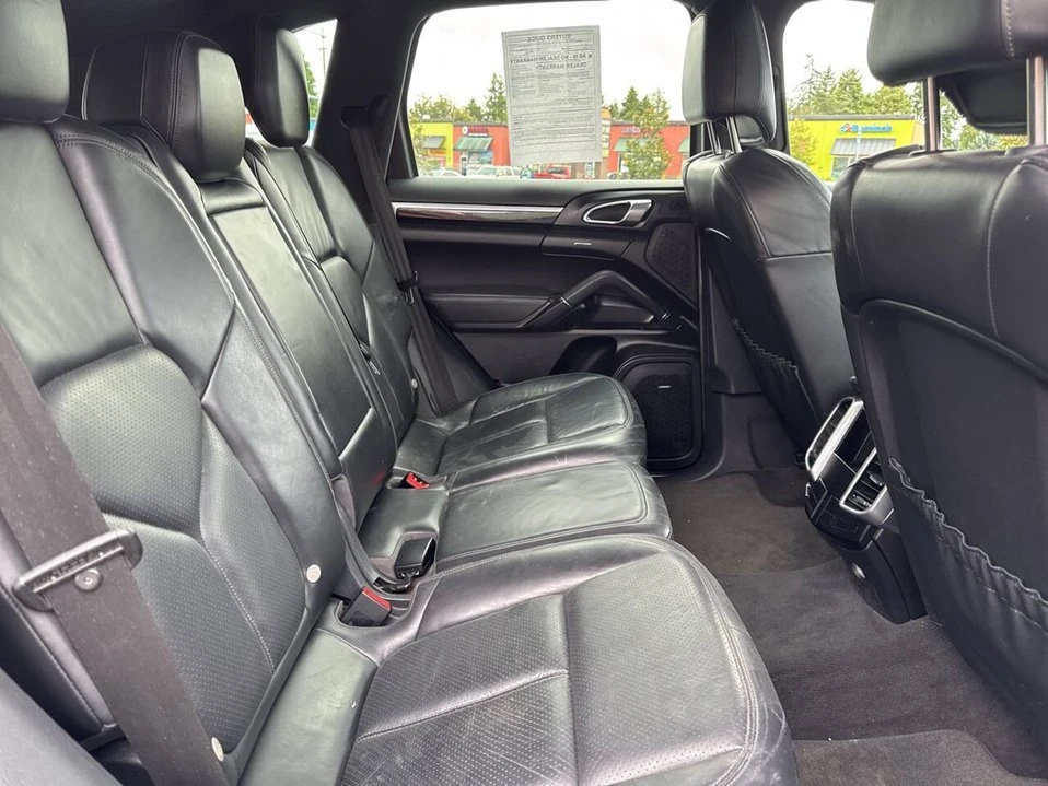 2011 Porsche 958 Cayenne - Image 11 of 14