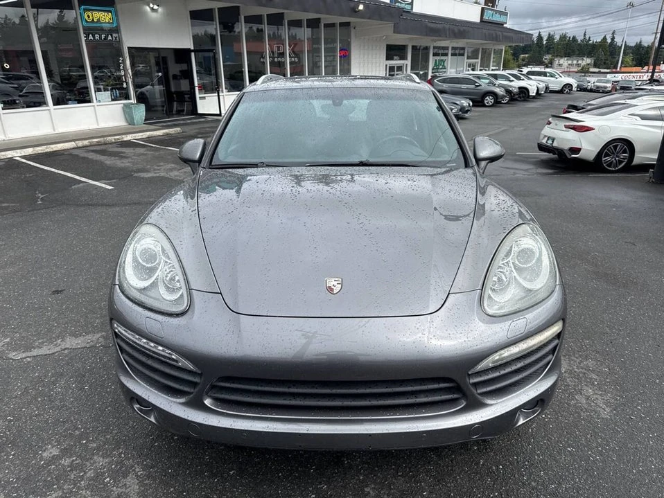 2011 Porsche 958 Cayenne - Image 8 of 14