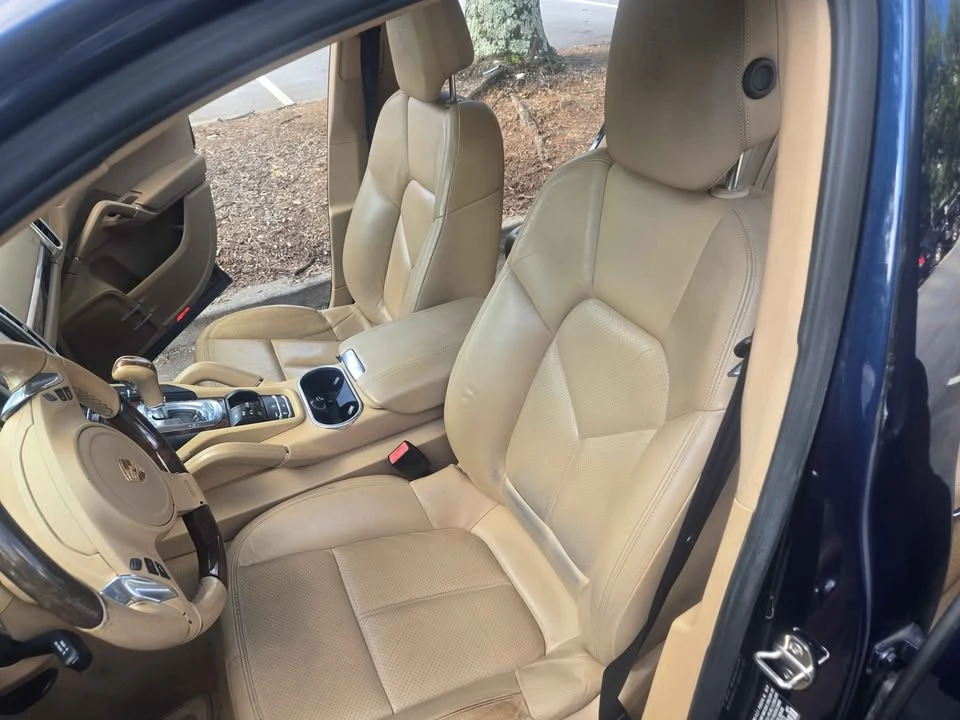 2011 Porsche 958 Cayenne - Image 13 of 14