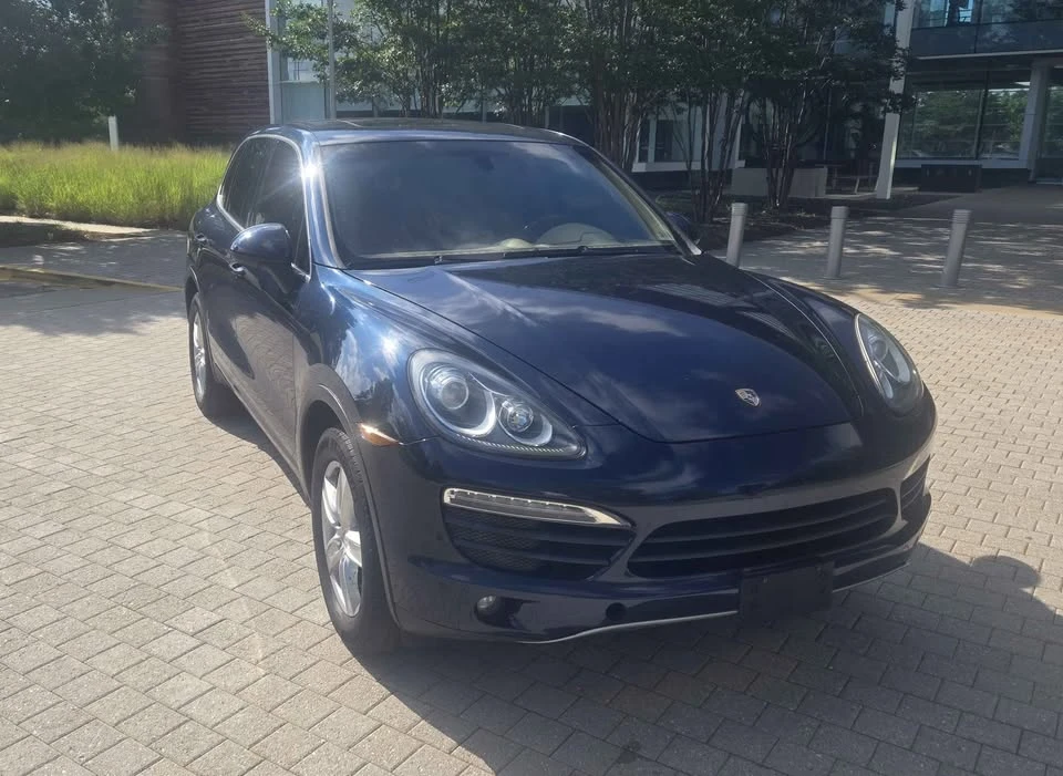 2011 Porsche 958 Cayenne - Image 7 of 14