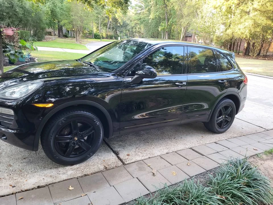 2011 Porsche 958 Cayenne - Image 4 of 11