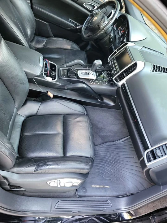 2011 Porsche 958 Cayenne - Image 6 of 11