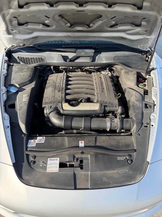 2011 Porsche 958 Cayenne - Image 9 of 9