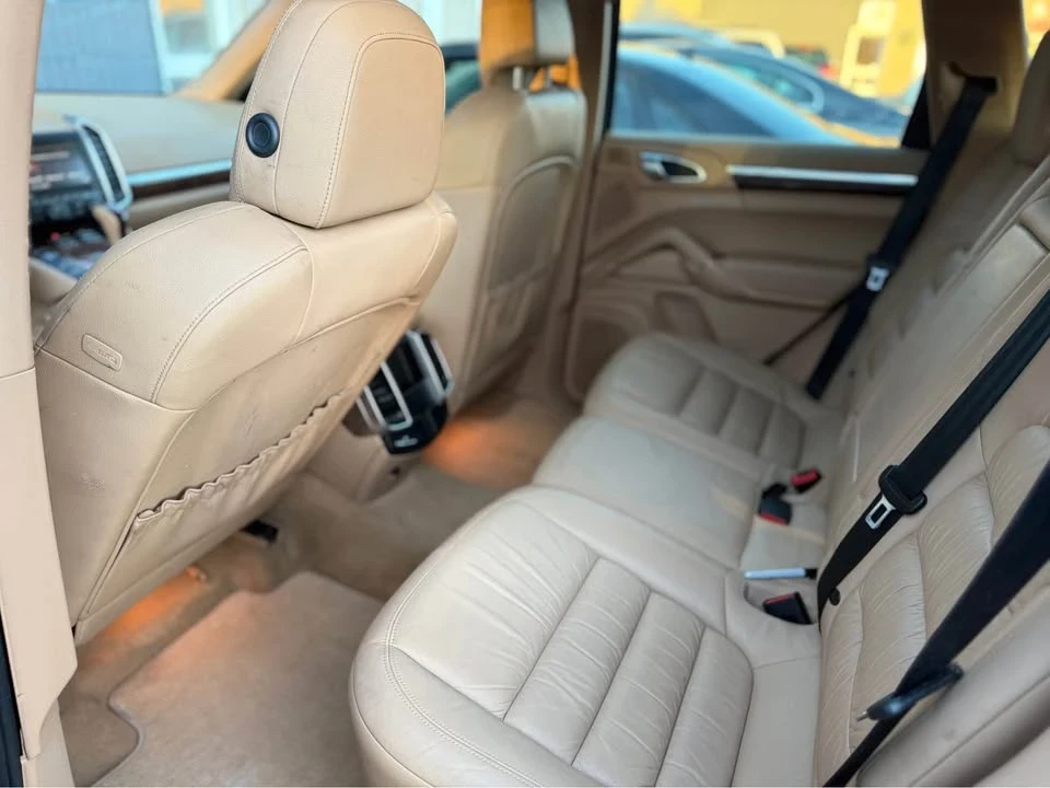 2011 Porsche 958 Cayenne - Image 7 of 10