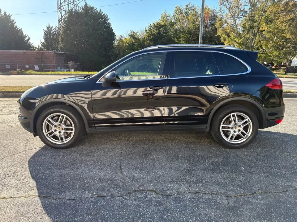 2011 Porsche 958 Cayenne - Image 5 of 17
