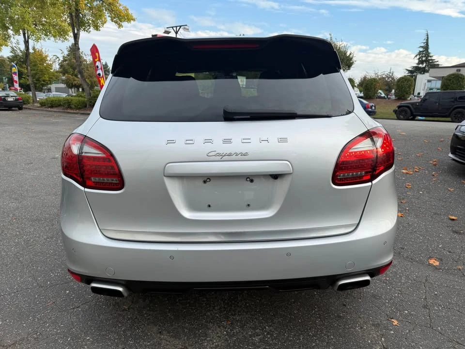 2011 Porsche 958 Cayenne - Image 6 of 11