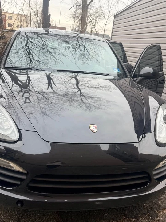 2011 Porsche 958 Cayenne - Image 6 of 9