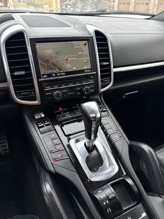 2011 Porsche 958 Cayenne - Image 10 of 11