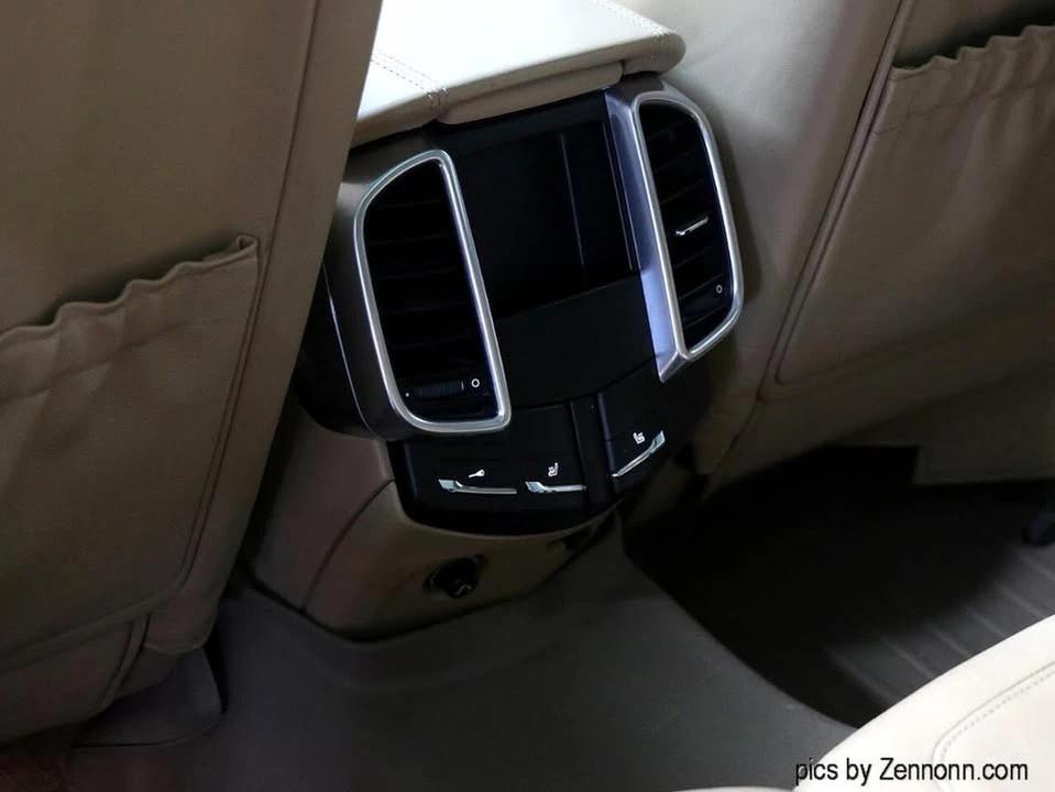 2011 Porsche 958 Cayenne - Image 14 of 20