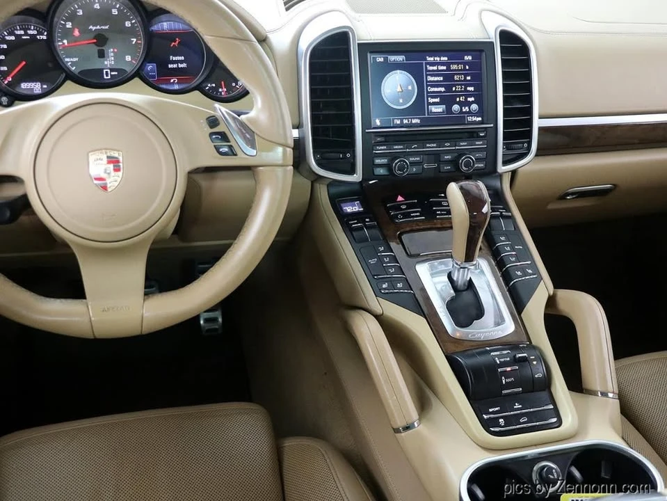 2011 Porsche 958 Cayenne - Image 16 of 20
