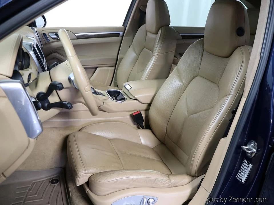 2011 Porsche 958 Cayenne - Image 10 of 20