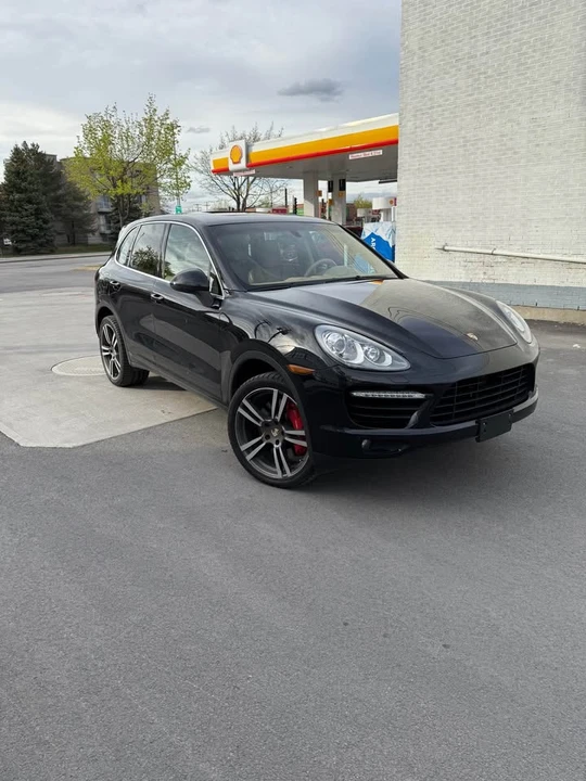 2011 Porsche 958 Cayenne - Image 3 of 17
