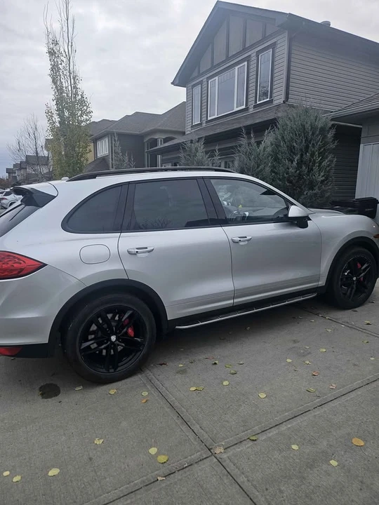 2011 Porsche 958 Cayenne - Image 3 of 4