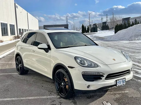 2011 Porsche Cayenne S V8