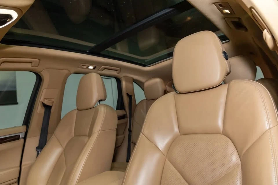 2011 Porsche 958 Cayenne - Image 19 of 20