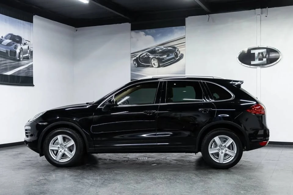 2011 Porsche 958 Cayenne - Image 11 of 20