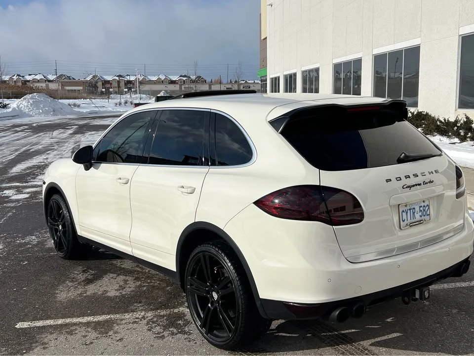 2011 Porsche 958 Cayenne - Image 2 of 10