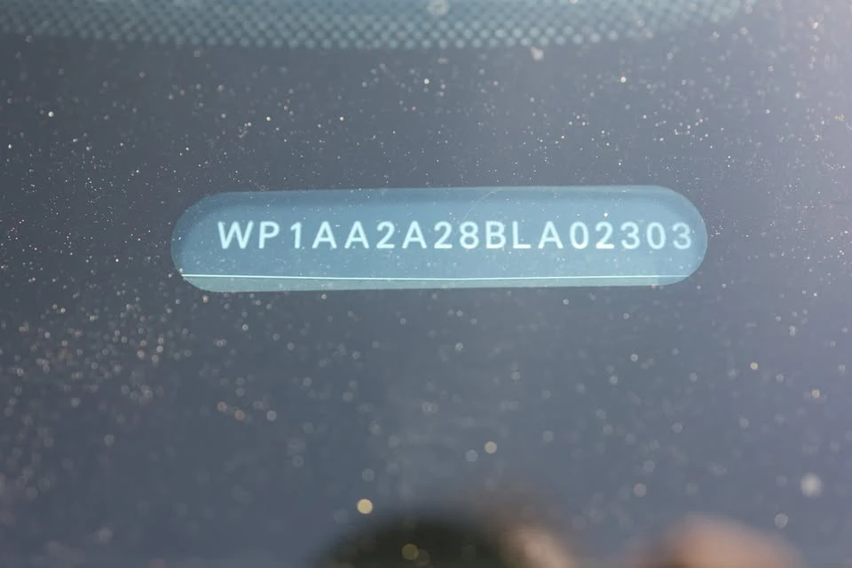 2011 Porsche 958 Cayenne - Image 17 of 20