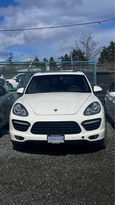 2011 Porsche 958 Cayenne Turbo - Image 2 of 17