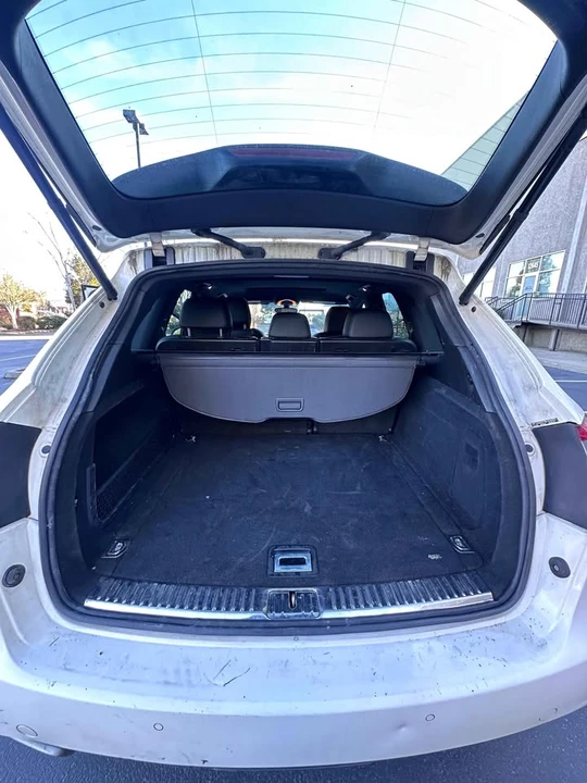 2011 Porsche 958 Cayenne - Image 8 of 16