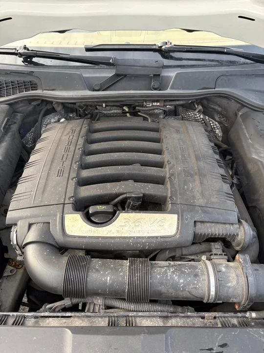 2011 Porsche 958 Cayenne - Image 16 of 16