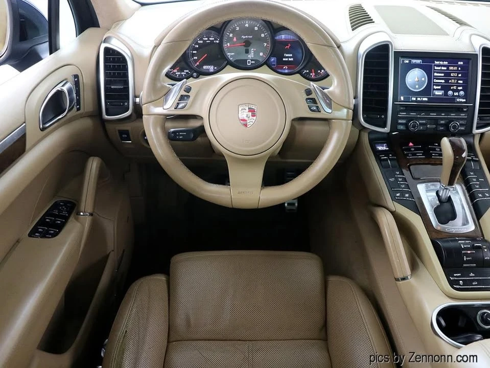 2011 Porsche 958 Cayenne - Image 15 of 20