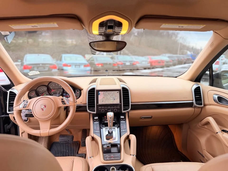 2011 Porsche 958 Cayenne - Image 15 of 20