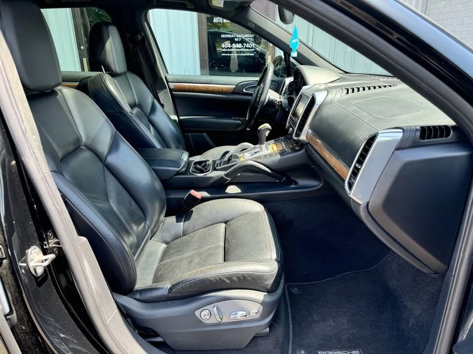 2011 Porsche 958 Cayenne S - Image 18 of 20