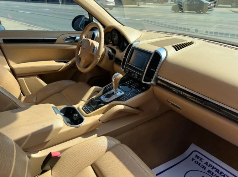 2011 Porsche 958 Cayenne - Image 15 of 20
