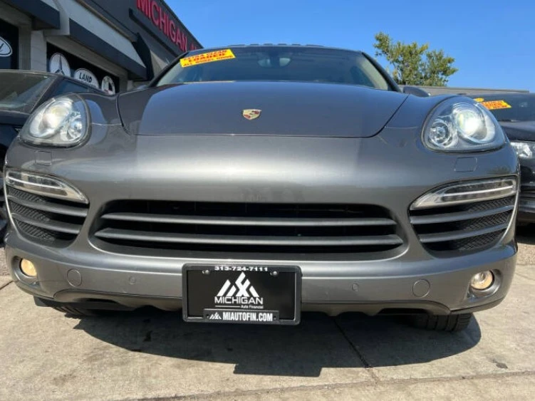2011 Porsche 958 Cayenne - Image 2 of 20