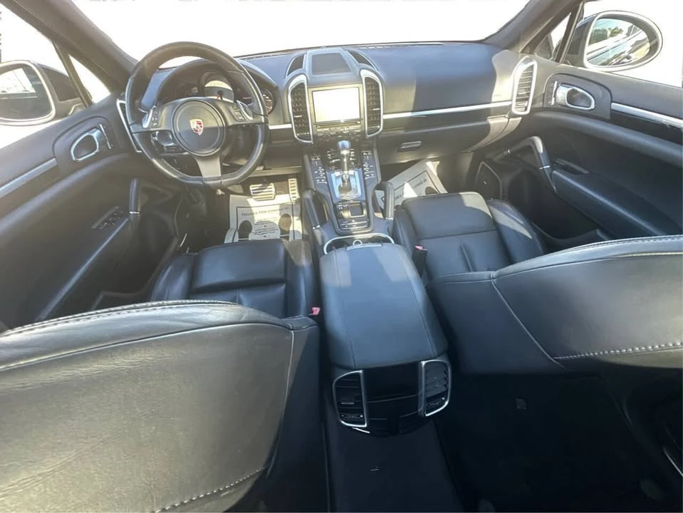 2011 Porsche 958 Cayenne - Image 10 of 20