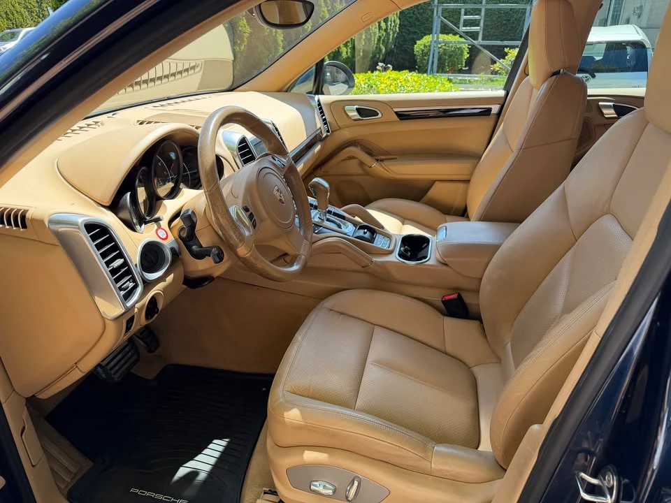 2011 Porsche 958 Cayenne - Image 10 of 20