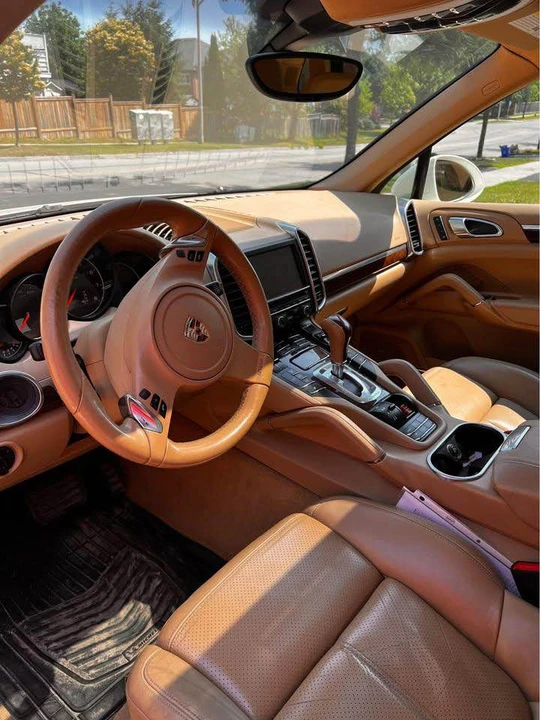 2011 Porsche 958 Cayenne - Image 4 of 10