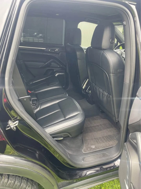 2011 Porsche 958 Cayenne - Image 6 of 13