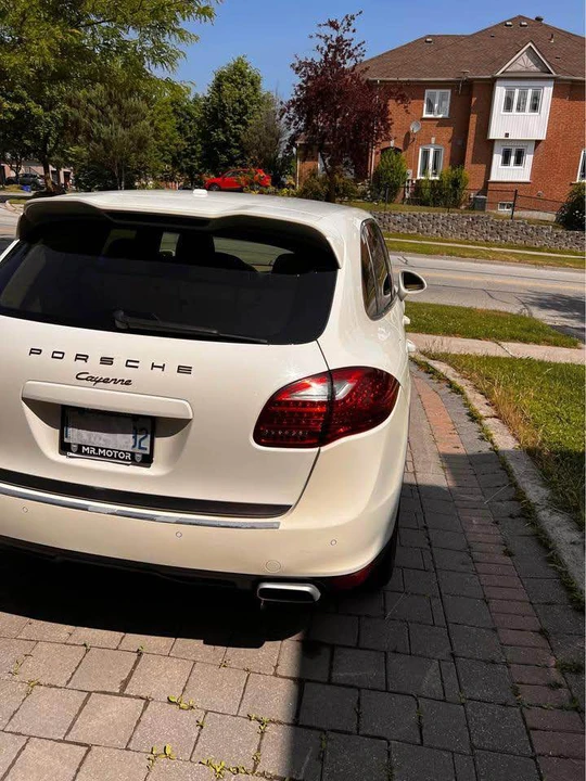 2011 Porsche 958 Cayenne - Image 5 of 15