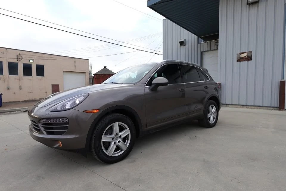 2011 Porsche 958 Cayenne - Image 15 of 19